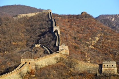 wall-sans-people.jpg
