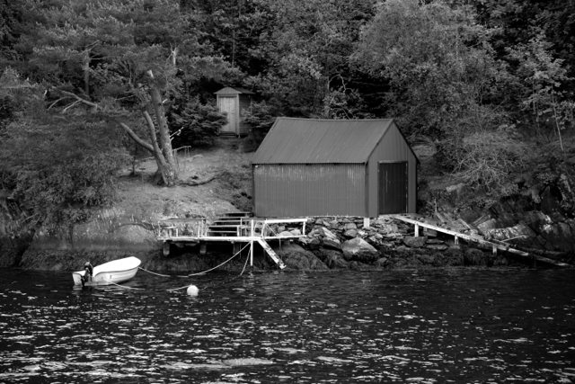 b&#38;W boat