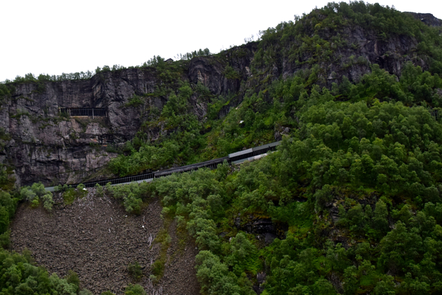 Flam 180 loop