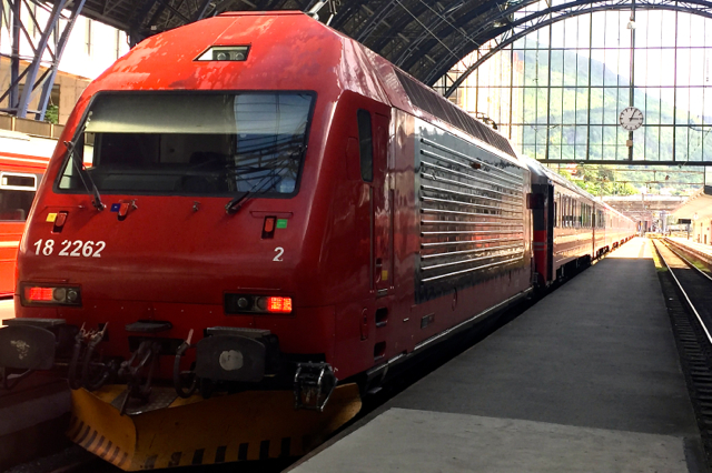 The train 2