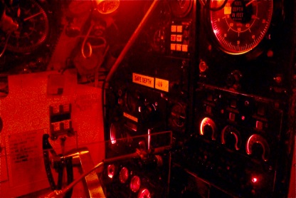 submarine-helm